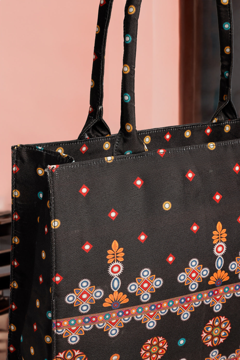 Canvas Tote Chic Spots